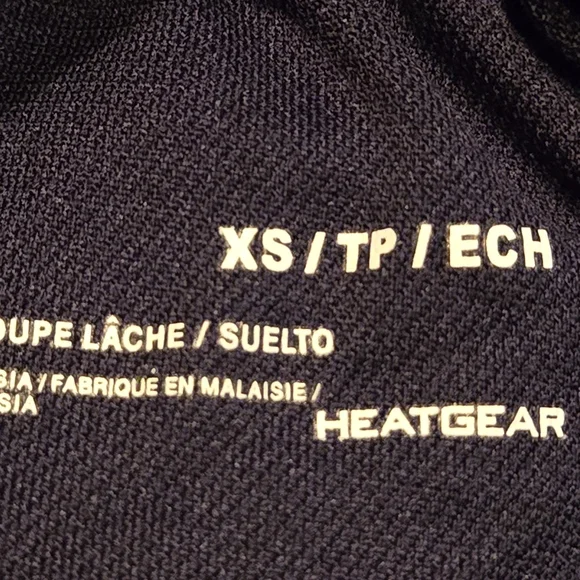 Under Armour Dark Blue Performance Shorts Misses Size XS like New - Picture 5 of 5